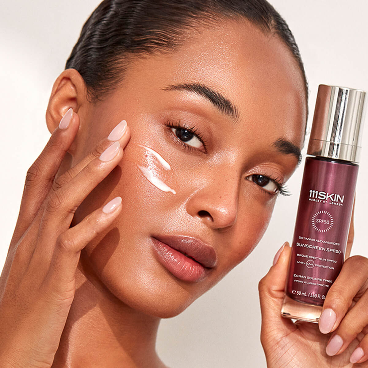 111skin-reparative-sunscreen-cr-me-solaire-spf50-50ml image 2